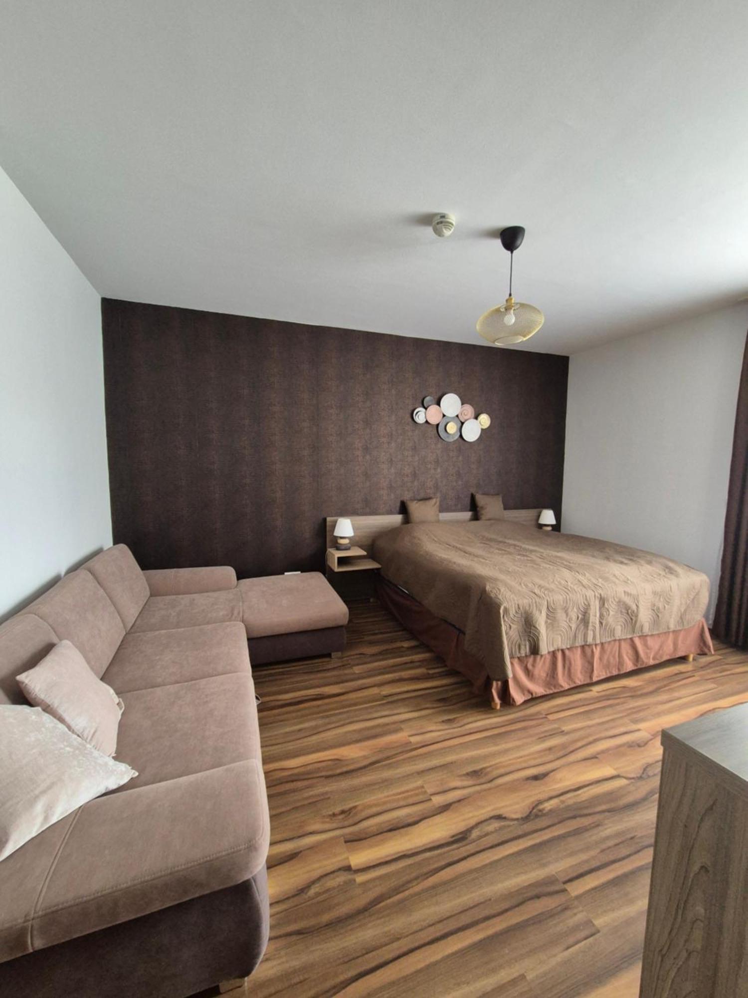 Manna Wellness Apartman 佐洛卡罗斯 外观 照片