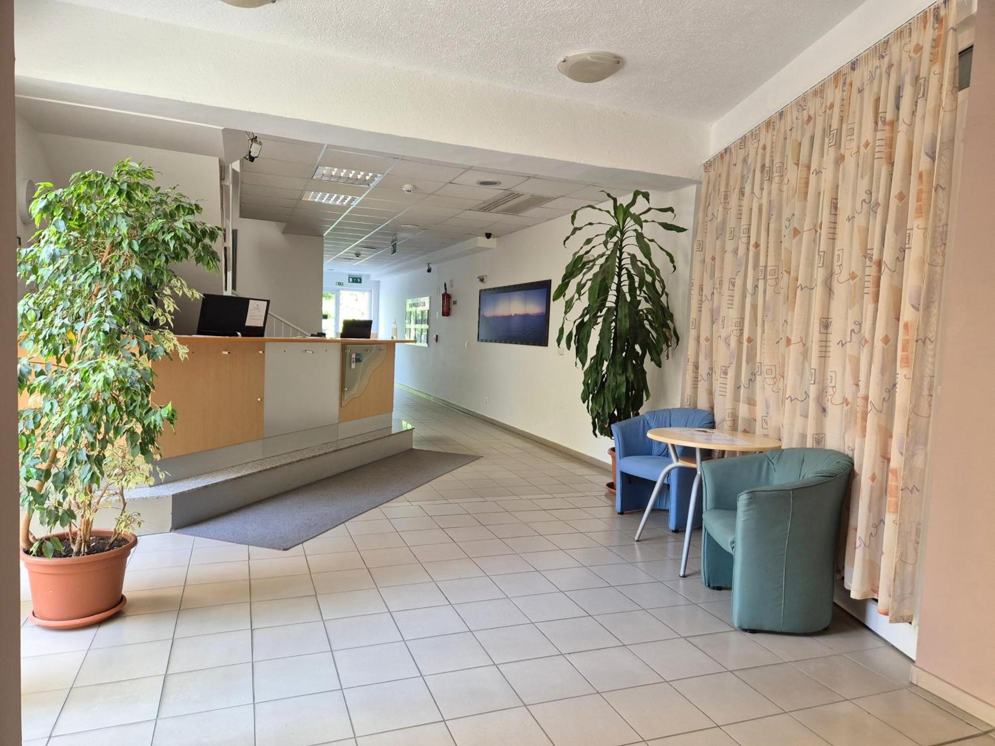 Manna Wellness Apartman 佐洛卡罗斯 外观 照片