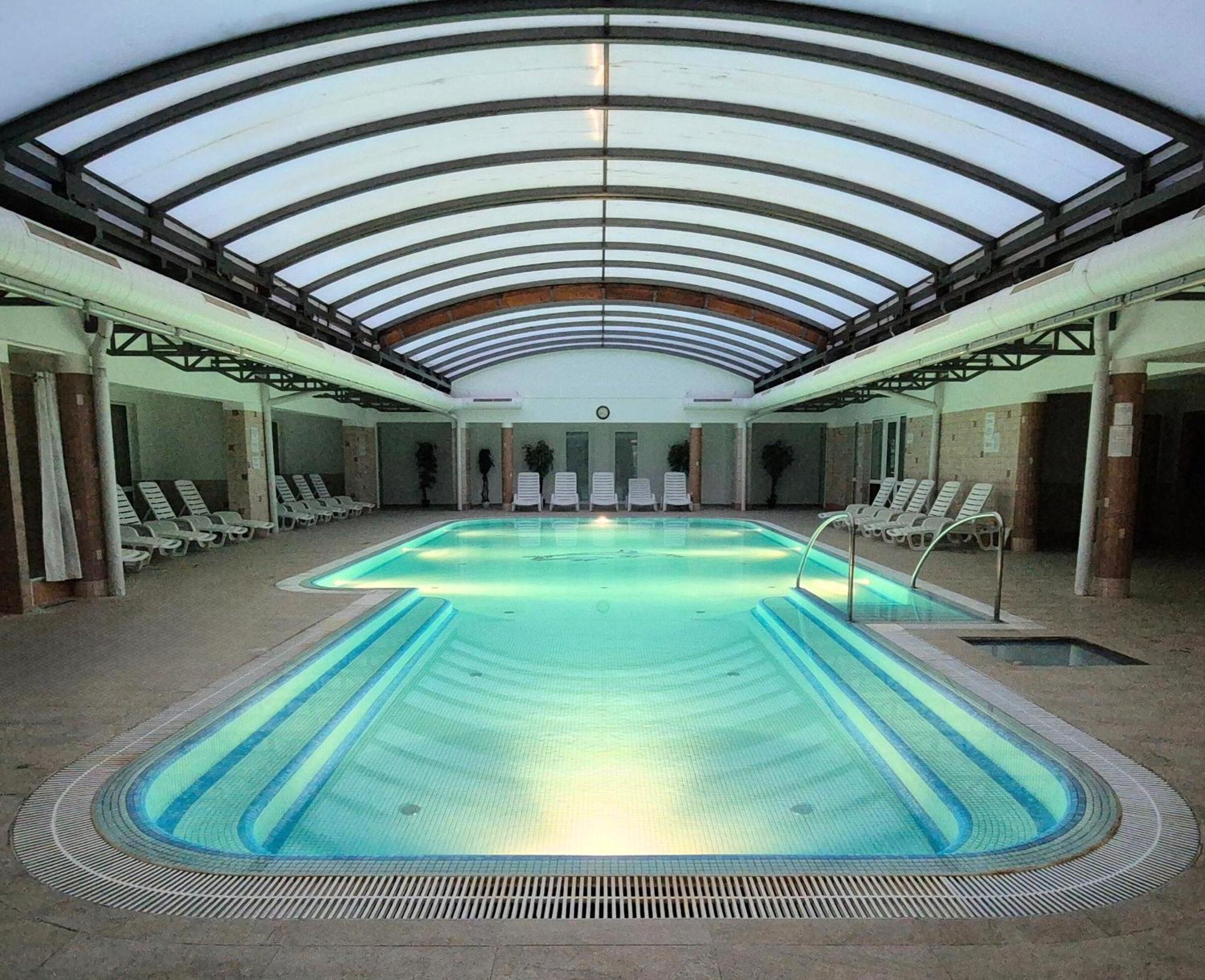 Manna Wellness Apartman 佐洛卡罗斯 外观 照片